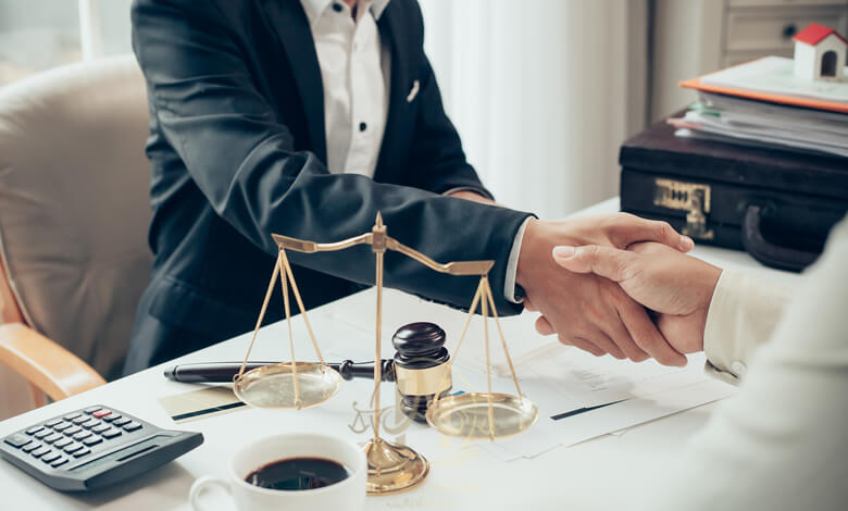وظایف بهترین وکیل دعاوی داوری تهران چیست؟